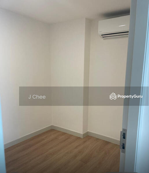 Untuk Disewa - The Atrium