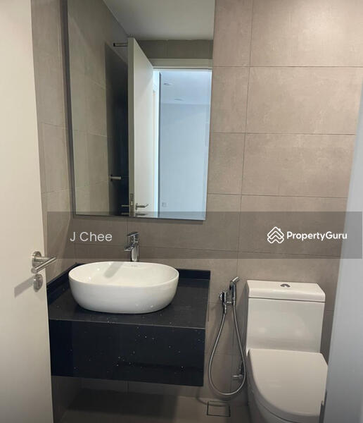 Untuk Disewa - The Atrium