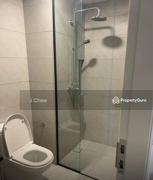 Untuk Disewa - The Atrium