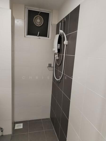 Kondominium untuk Disewa di Mahsuri Square - Chris Teoh - Bathroom - PropertyGuru.com.my