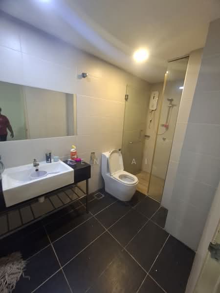 Service Residence for Rent at Emerald Avenue - Ken Lai - Bathroom - PropertyGuru.com.my