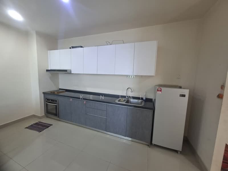 Service Residence for Rent at Emerald Avenue - Ken Lai - Kitchen - PropertyGuru.com.my