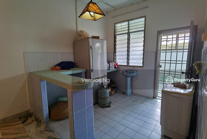 For Sale - Semi D House, Taman Sri Bayu, Pantai Sepang Putra, Bagan Lalang, Sg Pelek