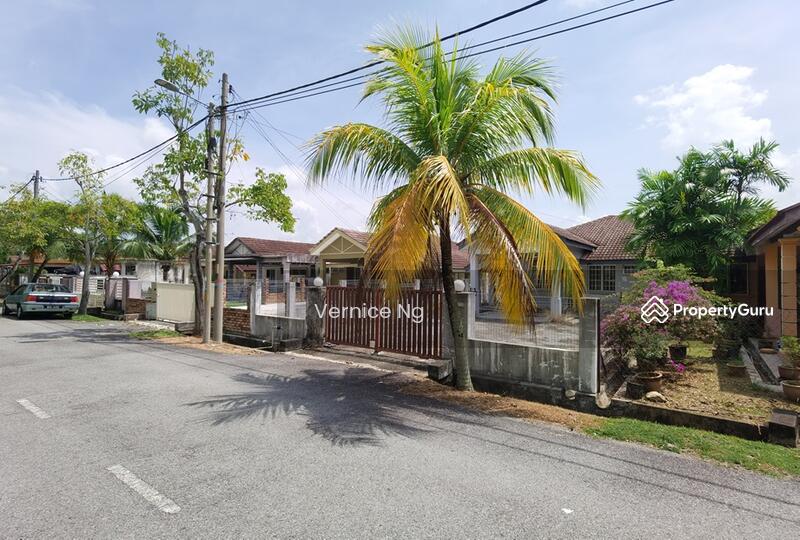 For Sale - Semi D House, Taman Sri Bayu, Pantai Sepang Putra, Bagan Lalang, Sg Pelek