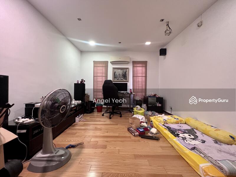 For Sale - Alam Damai