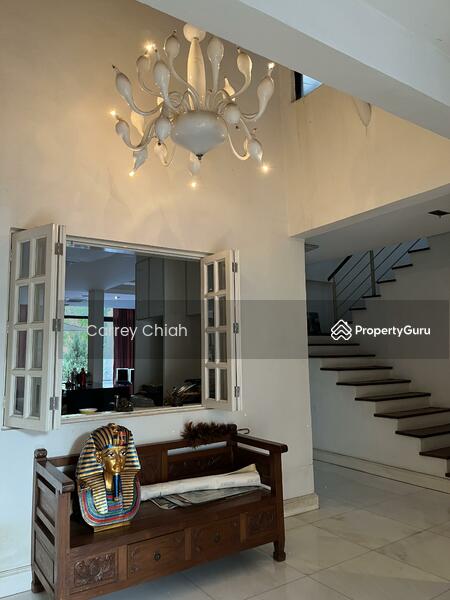 Untuk Dijual - Lake Edge