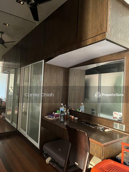 Untuk Dijual - Lake Edge