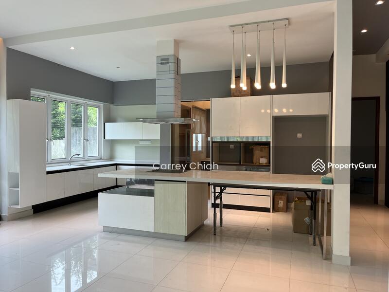 For Sale - Puteri 11