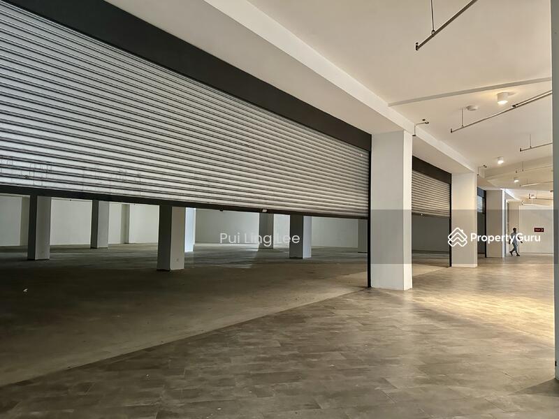 For Rent - Emporis Anchor Retail Shop