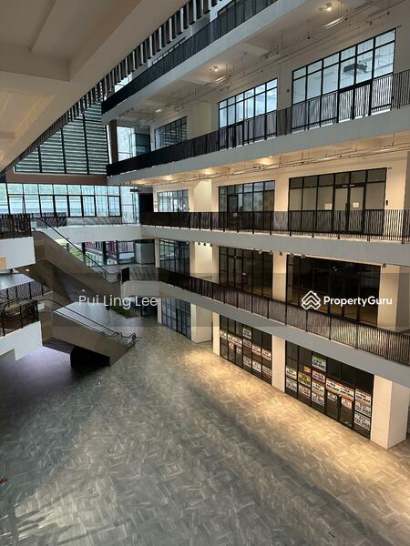 For Rent - Emporis Anchor Retail Shop
