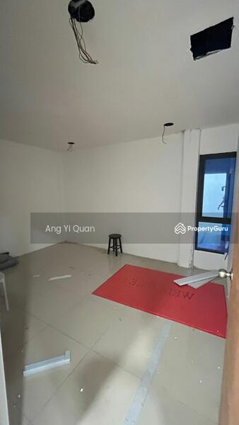 For Rent - Selayang, Detached Fac, Main road