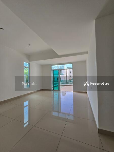 For Sale - No Agent Fee !!! 3 Storey Bungalow Starhill 4200sf Bukit Gambier Near USM