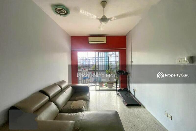 For Sale - Kenari Court