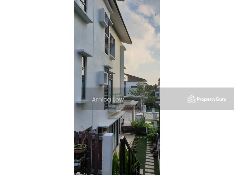 Semi-Detached House for Sale in Taman Equine (Seri Kembangan) - Arnica Low - PropertyGuru.com.my