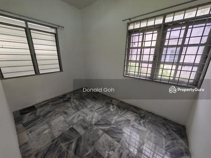 For Sale - Ampang Taman Pelangi Intermediate Corner Unit Double Storey For Sale
