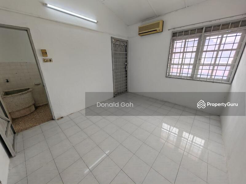For Sale - Ampang Taman Pelangi Intermediate Corner Unit Double Storey For Sale