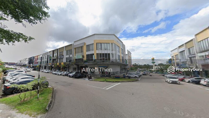 For Sale - Taman Ungku Tun Aminah - 3 Storey Shoplot