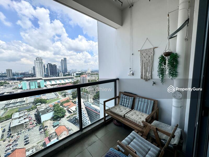 Service Residence for Sale at R&F Princess Cove Phase 1 - Tom Chiew - PropertyGuru.com.my