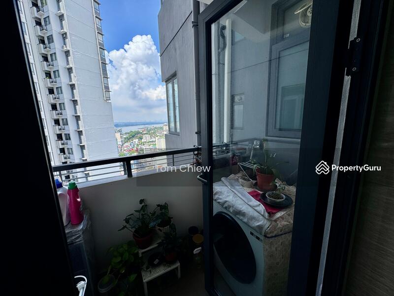 Service Residence for Sale at R&F Princess Cove Phase 1 - Tom Chiew - PropertyGuru.com.my