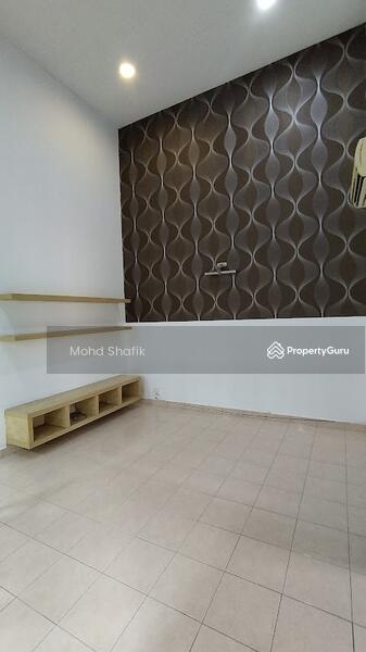 2-storey Terraced House for Sale in Bandar Puncak Alam (Puncak Alam) - Mohd Shafik - PropertyGuru.com.my