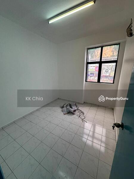 For Sale - Office at Taman Sri Batu Caves