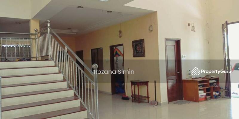 Untuk Dijual - EXCLUSIVE DESIGN, 2STOREY BUNGALOW WITH HUGE EXTRA LAND