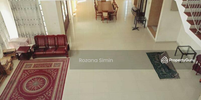 Untuk Dijual - EXCLUSIVE DESIGN, 2STOREY BUNGALOW WITH HUGE EXTRA LAND