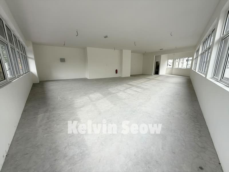 Shop for Rent in Paya Terubong (Ayer Itam) - Kelvin Seow - Interior - PropertyGuru.com.my