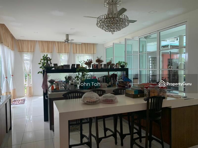For Sale - Bungalow at SS3