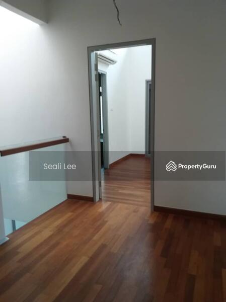 Untuk Dijual - Karisma Hill