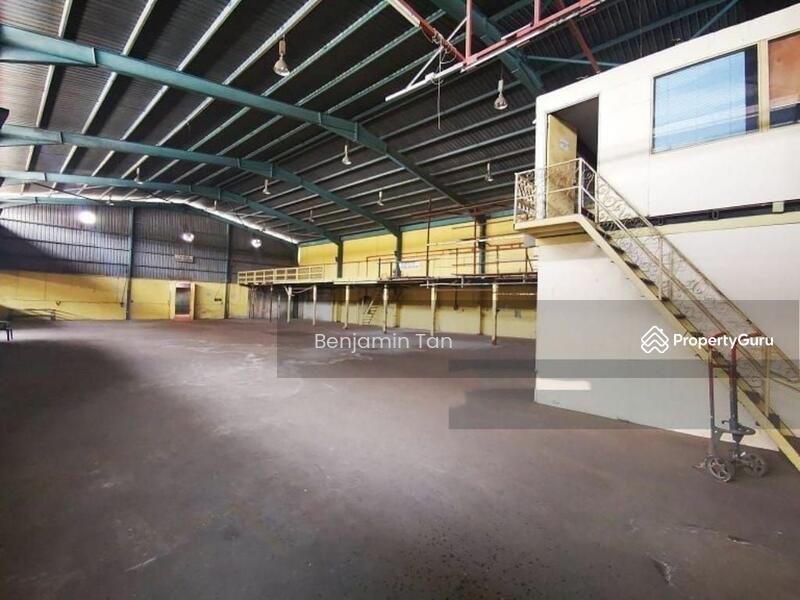 Untuk Disewa - Semi-D factory at Taman Perindustrian Balakong Jaya