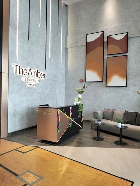 Servis Apartment untuk Disewa di The Amber Residence @ TwentyFive.7 - Evelyn Woo - Entrance - PropertyGuru.com.my