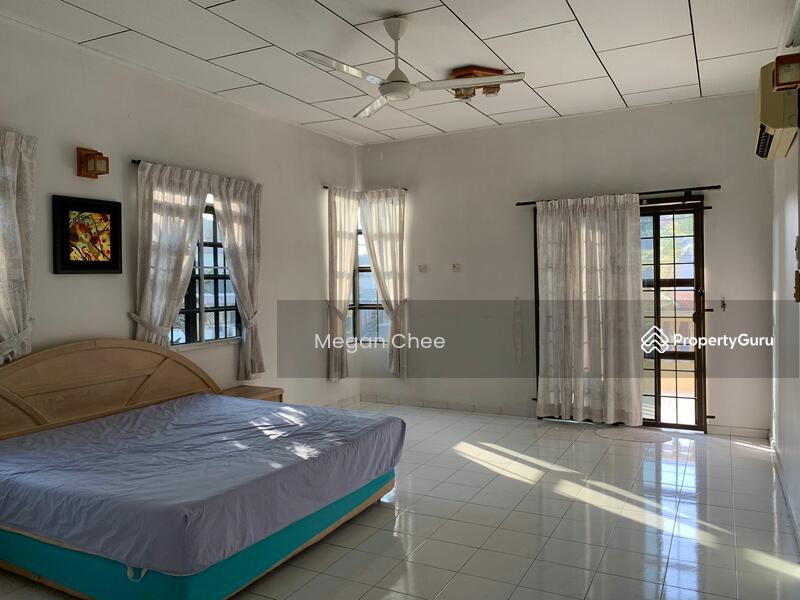 Master Bedroom with Balcony, inviting  large mbasteredroom threceives lots of light