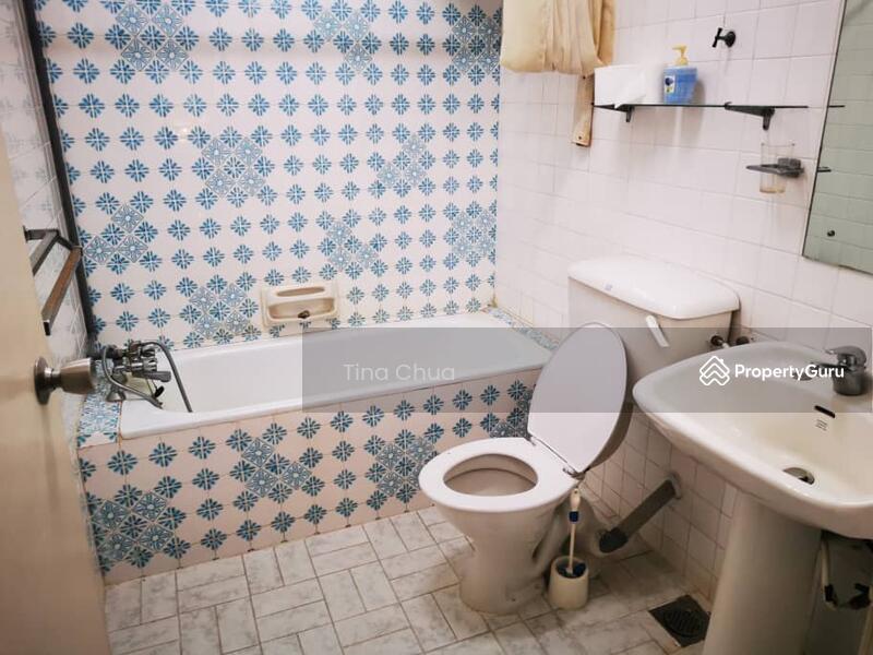 Untuk Dijual - Bungalow on Quiet Street, Damansara Heights