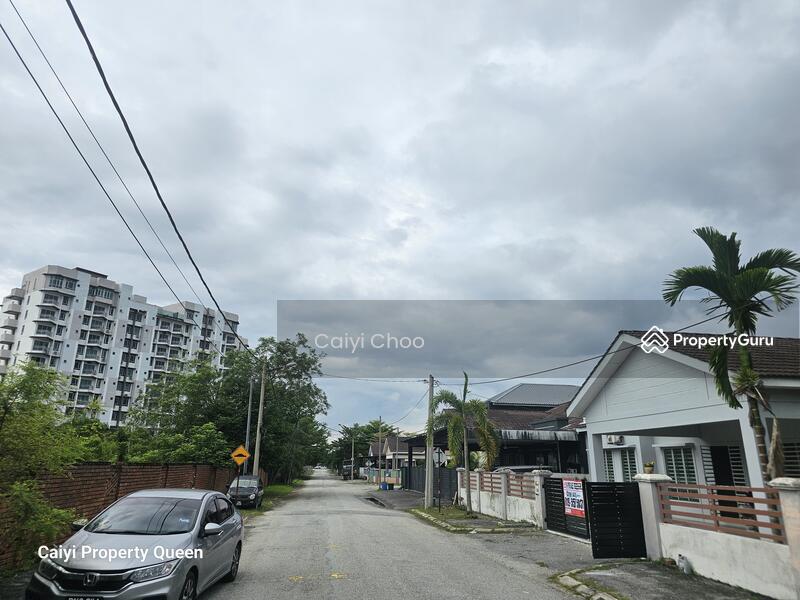 For Sale - Freehold corner single storey semidetached in Klebang harmoni for sale
