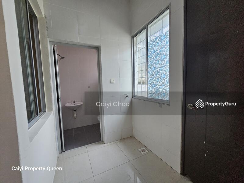 For Sale - Freehold corner single storey semidetached in Klebang harmoni for sale