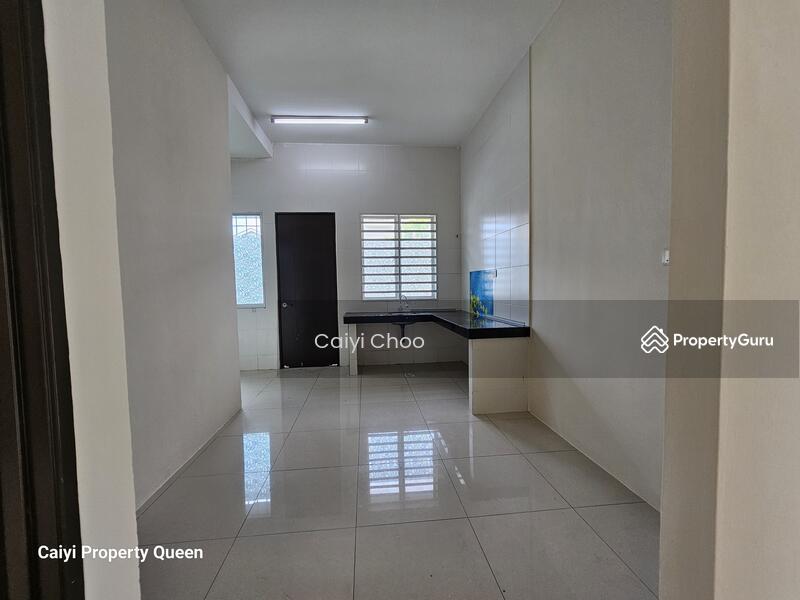 For Sale - Freehold corner single storey semidetached in Klebang harmoni for sale