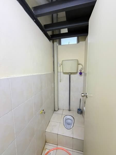 Shop / Office for Rent in Larkin (Johor Bahru) - Alviss Tay - Bathroom - PropertyGuru.com.my
