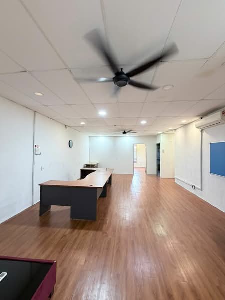 Shop / Office for Rent in Larkin (Johor Bahru) - Alviss Tay - Interior - PropertyGuru.com.my
