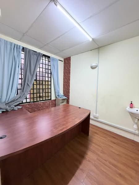 Shop / Office for Rent in Larkin (Johor Bahru) - Alviss Tay - Interior - PropertyGuru.com.my