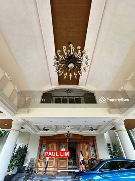 For Sale - LANDED SALE 3 STOREY WITH BASEMENT FULLY RENOVATED WITH SWIMMING POOL HUGE GARDEN