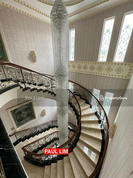 For Sale - LANDED SALE 3 STOREY WITH BASEMENT FULLY RENOVATED WITH SWIMMING POOL HUGE GARDEN