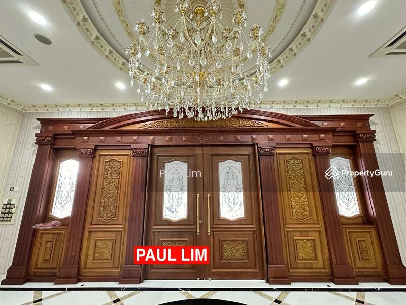 For Sale - LANDED SALE 3 STOREY WITH BASEMENT FULLY RENOVATED WITH SWIMMING POOL HUGE GARDEN