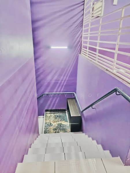 Townhouse for Rent in Kuala Selangor (Selangor) - Erin Yusof - Corridor - PropertyGuru.com.my