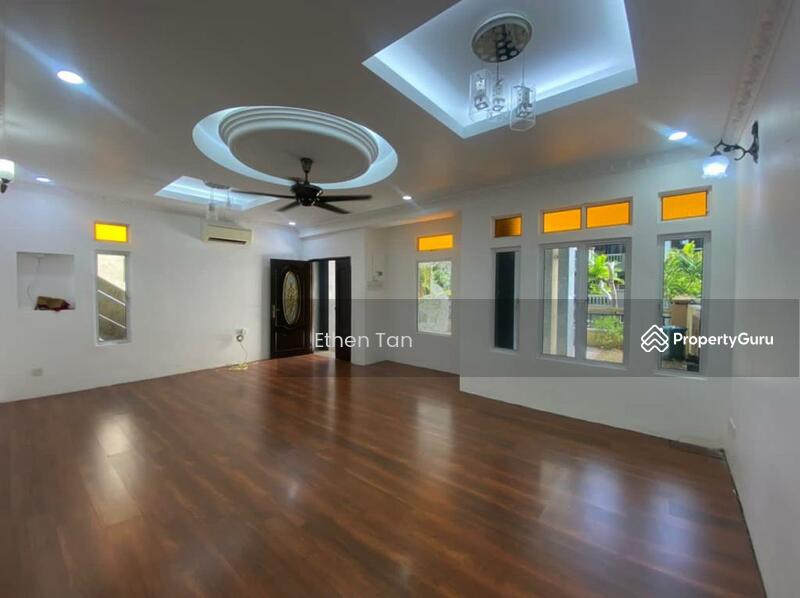 Untuk Disewa - Teluk Kumbar 2 Storey Semi D House