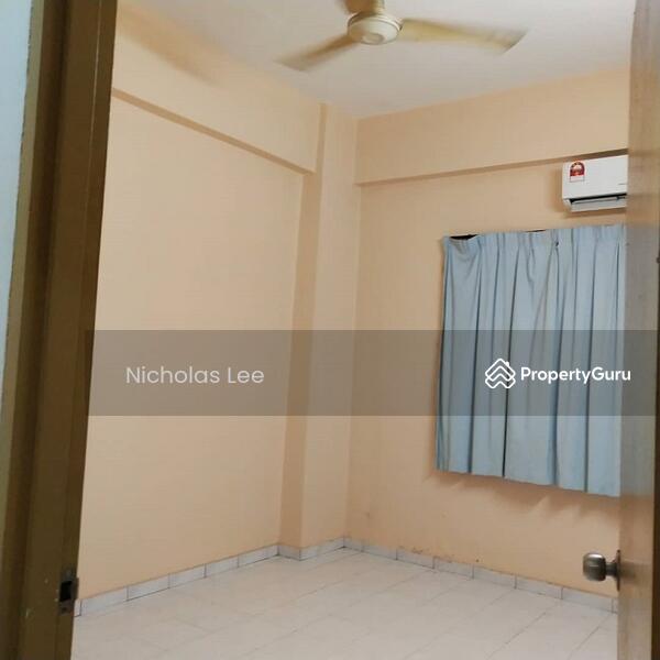 For Sale - Le Courts Desa Tambun