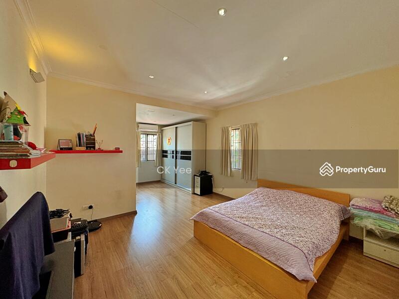 For Sale - 2 Storey Semi-D(40x100) ,Sri Petaling(Zone P)