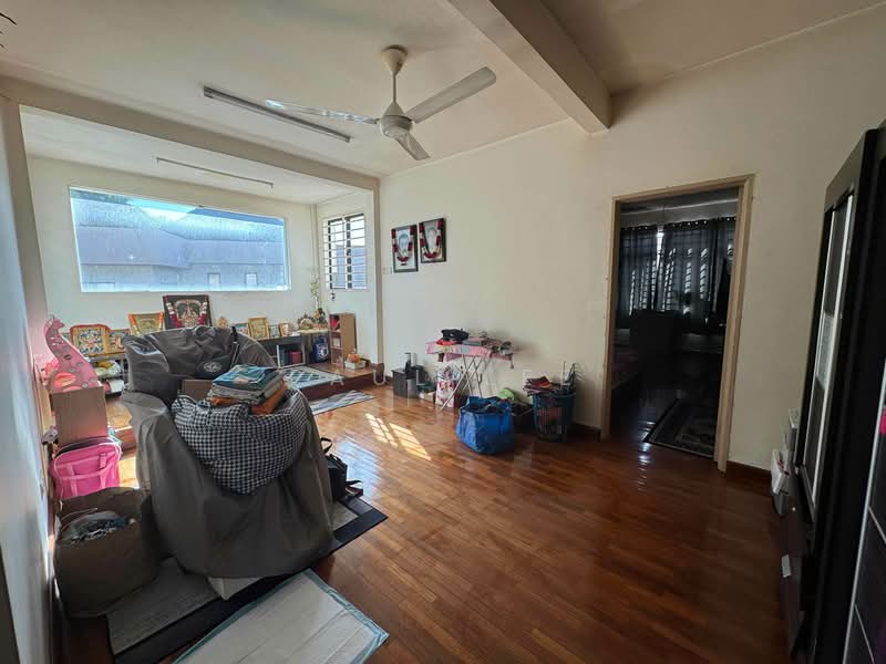 Rumah Teres 2 Tingkat untuk Dijual di Taman Puchong Hartamas (Puchong) - Paul Lee - Living Room - PropertyGuru.com.my