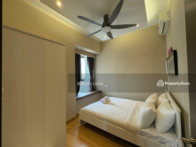 Condominium for Sale at Bay Laurel @ Country Garden Danga Bay - Albee Liew - PropertyGuru.com.my