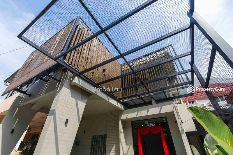 Untuk Dijual - Tanjong Tokong 2 Storey Semi-Detached Landed